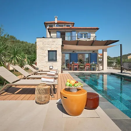 Villa Luxury Seafront With Private Pool Kaprije