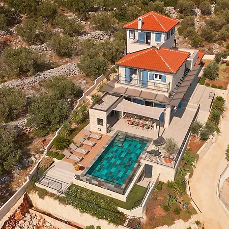 Luxury Seafront With Private Pool * Kaprije